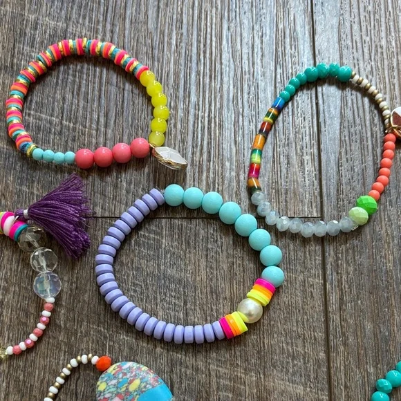 Set of 10 Flirty and Fun Colorful Beaded Bracelets!! These are so fun!! - Picture 4 of 6